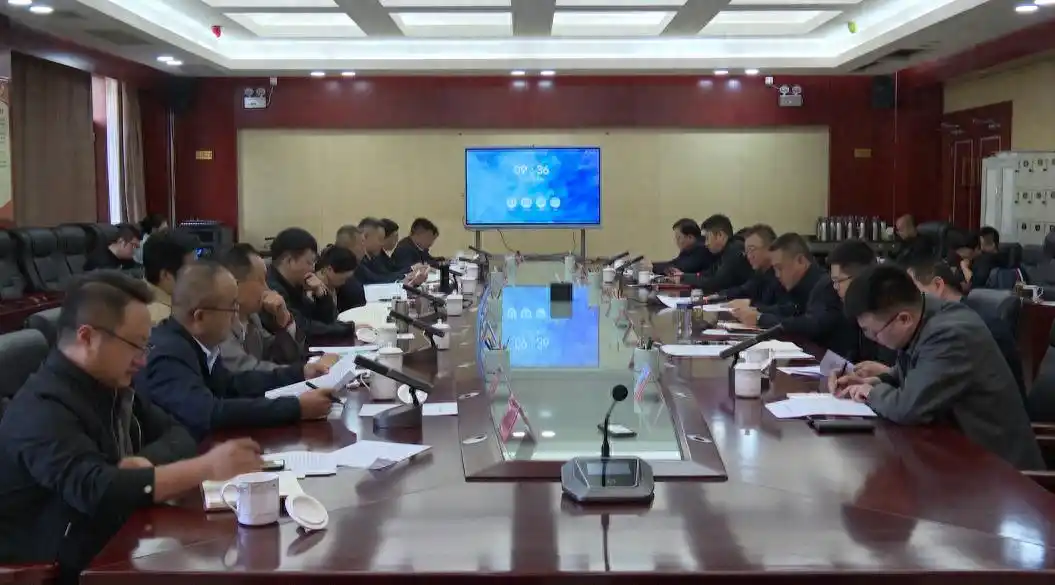 {{ newsObj?.title }}